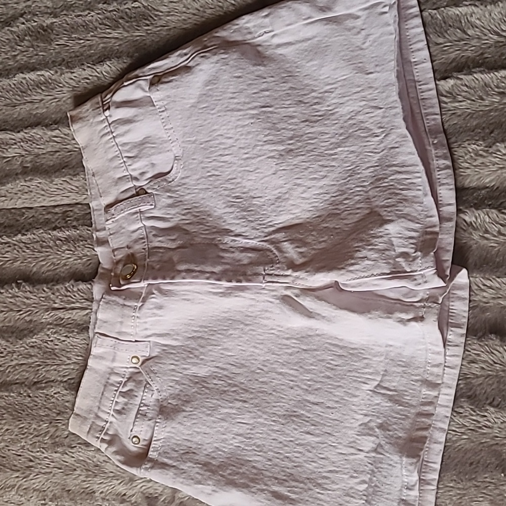 DG2 Shorts